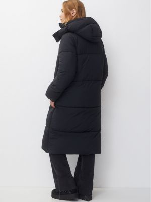 Стеганое зимнее пальто Pull&bear черное