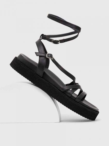 Sandale din piele cu platformă Answear Lab negru