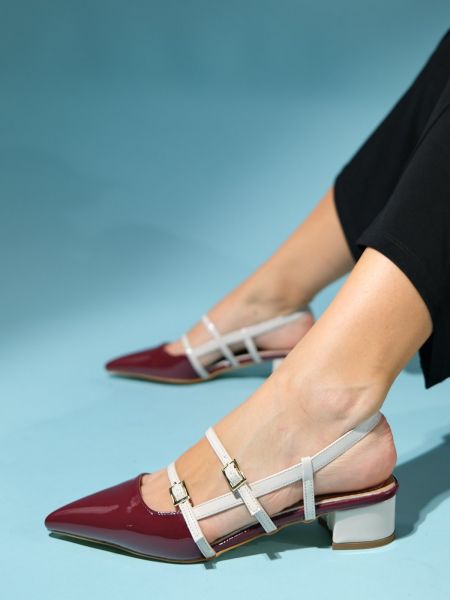 Lakované kožené sandály Luvishoes červené