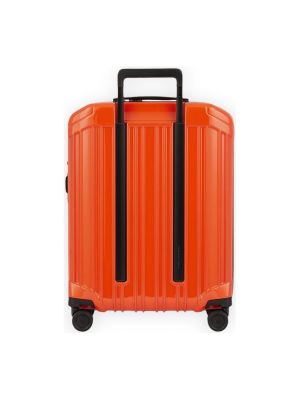 Oranžový kufr Piquadro