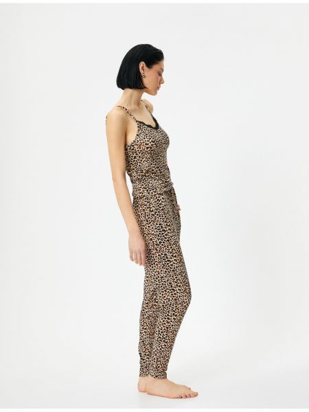 Pijamale cu model leopard Koton