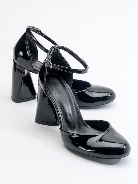 Кожени ниски обувки от лакирана кожа Luvishoes черно