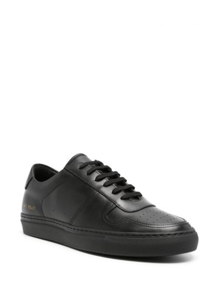 Pitsist paeltega tennised Common Projects must