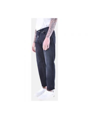 Proste jeansy relaxed fit Represent czarne