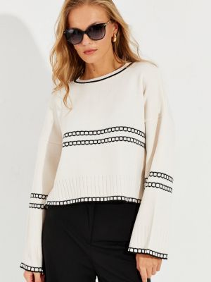 Brīva piegriezuma džemperis Cool & Sexy