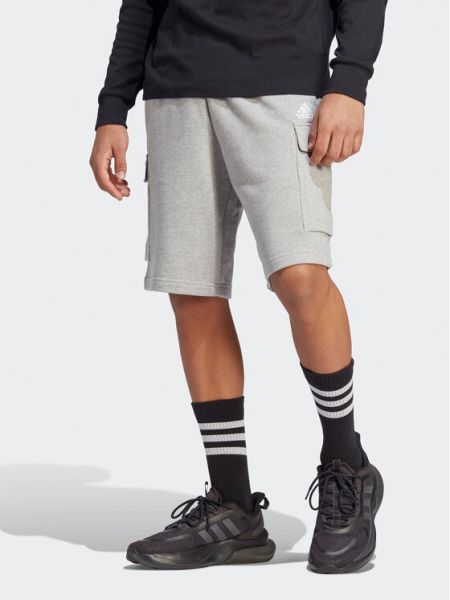 Спортни шорти Adidas сиво