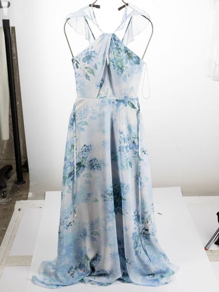 Vestido de noche de flores con estampado Marchesa Notte Bridesmaids azul