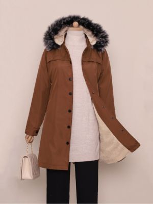 Pérový krátký kabát s kapucňou s vreckami Modamorfo