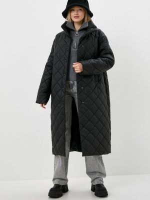Утепленная демисезонная куртка Vamponi черная