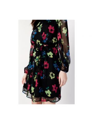 Mini vestido de flores Jacqueline De Yong negro