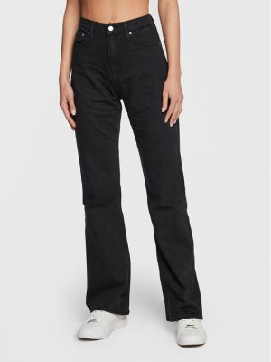 Platėjantys džinsai Calvin Klein Jeans juoda
