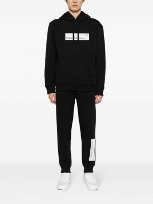 Kapučdžemperis ar apdruku Calvin Klein melns