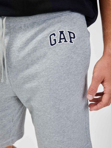 Спортни шорти Gap сиво