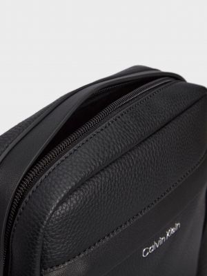 Чорна сумка Calvin Klein