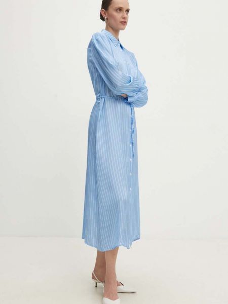 Sukienka na ramiączkach oversize Answear Lab niebieski