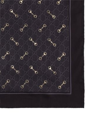 Fular de mătase de mătase cu imagine Gucci negru