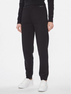 Priliehavé teplákové nohavice Calvin Klein čierna