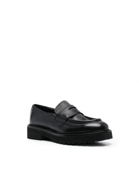Loafers Doucal's czarne