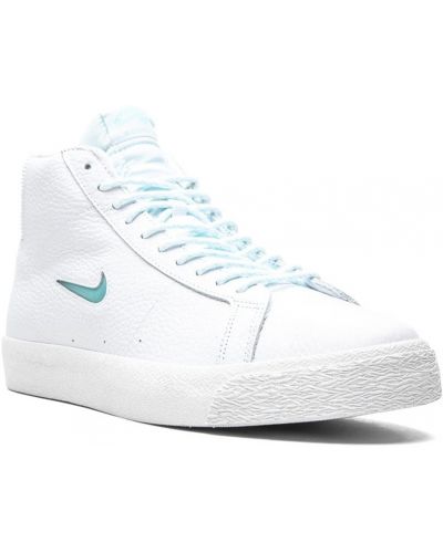 Blazer Nike blanco