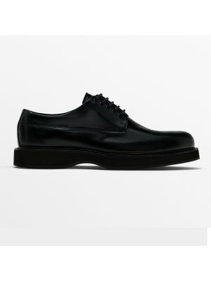 Кружевные туфли на шнуровке Massimo Dutti черные