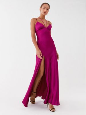 Priliehavé večerné šaty Pinko fialová