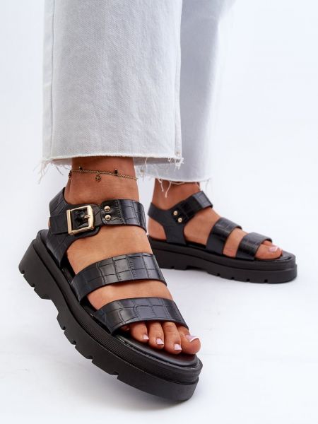 Chunky tipa sandales Kesi melns