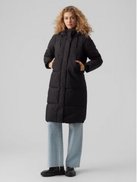 Priliehavý zimný kabát Vero Moda čierna