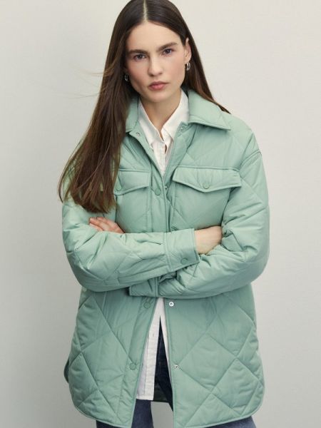 Утепленная демисезонная куртка Zarina зеленая
