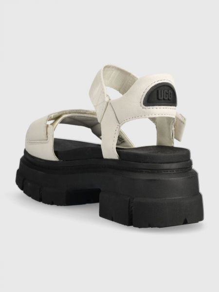 Sandale cu platformă Ugg bej