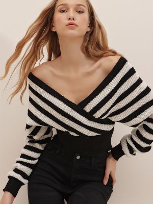 Svītrainas džemperis Trend Alaçatı Stili melns