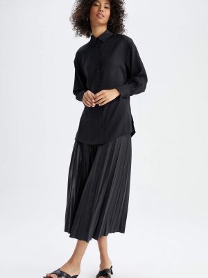 Pletená plisovaná sukňa Defacto - čierna