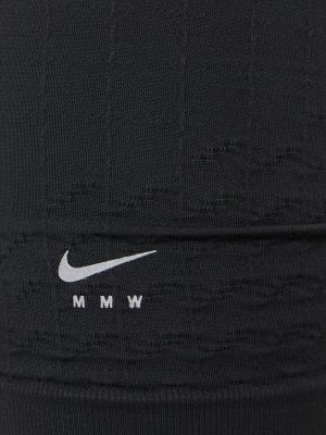 Overál Nike fekete