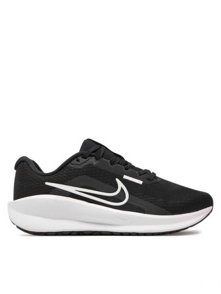 Tenisky Nike čierna