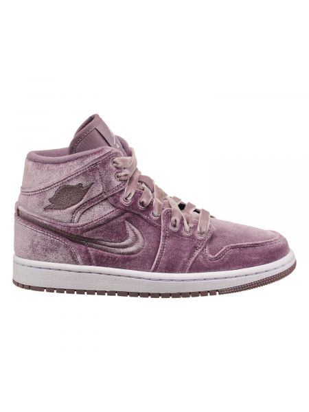Фіолетові кросівки Jordan