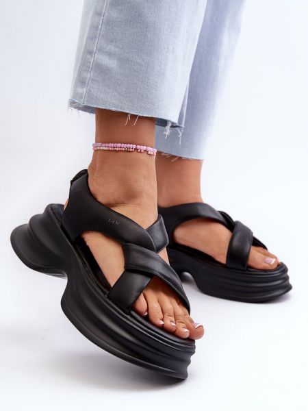 Chunky kožené sandále Kesi čierna