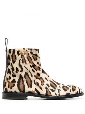 Leopardí kožené kotníkové boty s potiskem Moschino