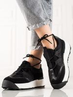 Жіночі кросівки на платформі