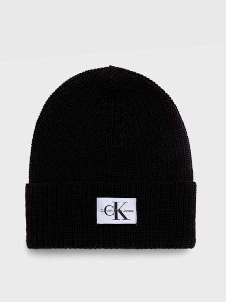 Чорна шапка Calvin Klein
