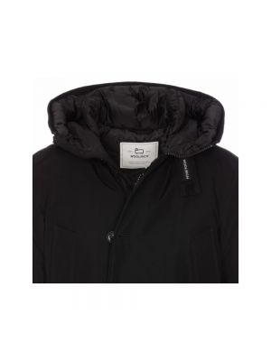 Abrigo de invierno Woolrich negro