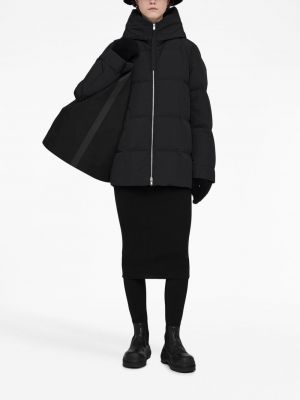 Prošívaná péřová bunda s kapucí Jil Sander černá