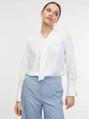 Сатенена блуза Orsay бяло