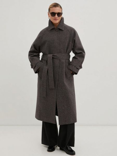 Пальто Finn Flare коричневое