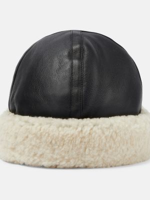 Kožená čiapka Totême čierna