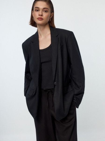Черный пиджак Sela