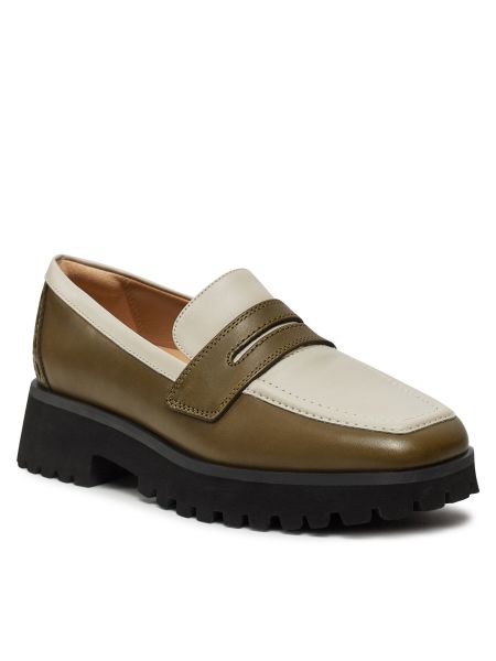 Loafers Clarks caqui