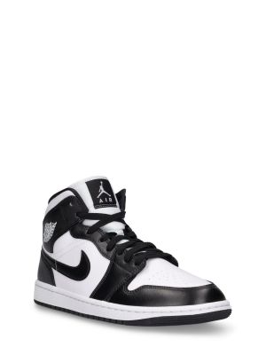 Sneakerși Nike Jordan alb