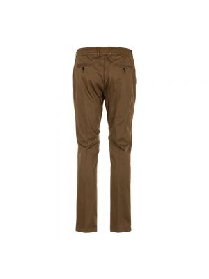 Pantalones chinos slim fit Cruna marrón