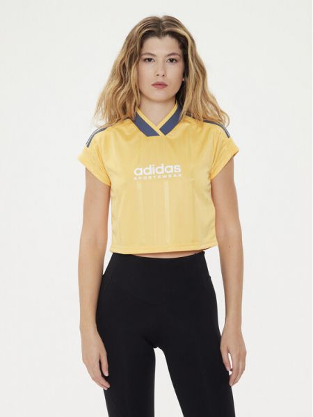 Slim fit priliehavé tričko Adidas žltá