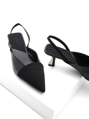 Полуотворени обувки с ток Marjin черно