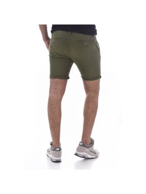 Shorts Guess grün